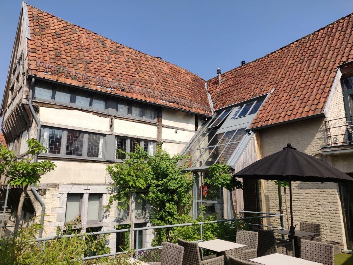 Aparthotel De Beek Anno 1410 Sint-Truiden Eksteriør bilde